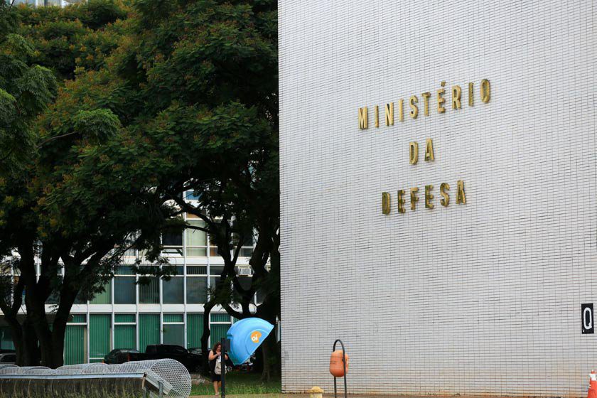 Prédio do Ministério da Defesa, pasta sob a qual estão as Forças Armadas - Metrópoles